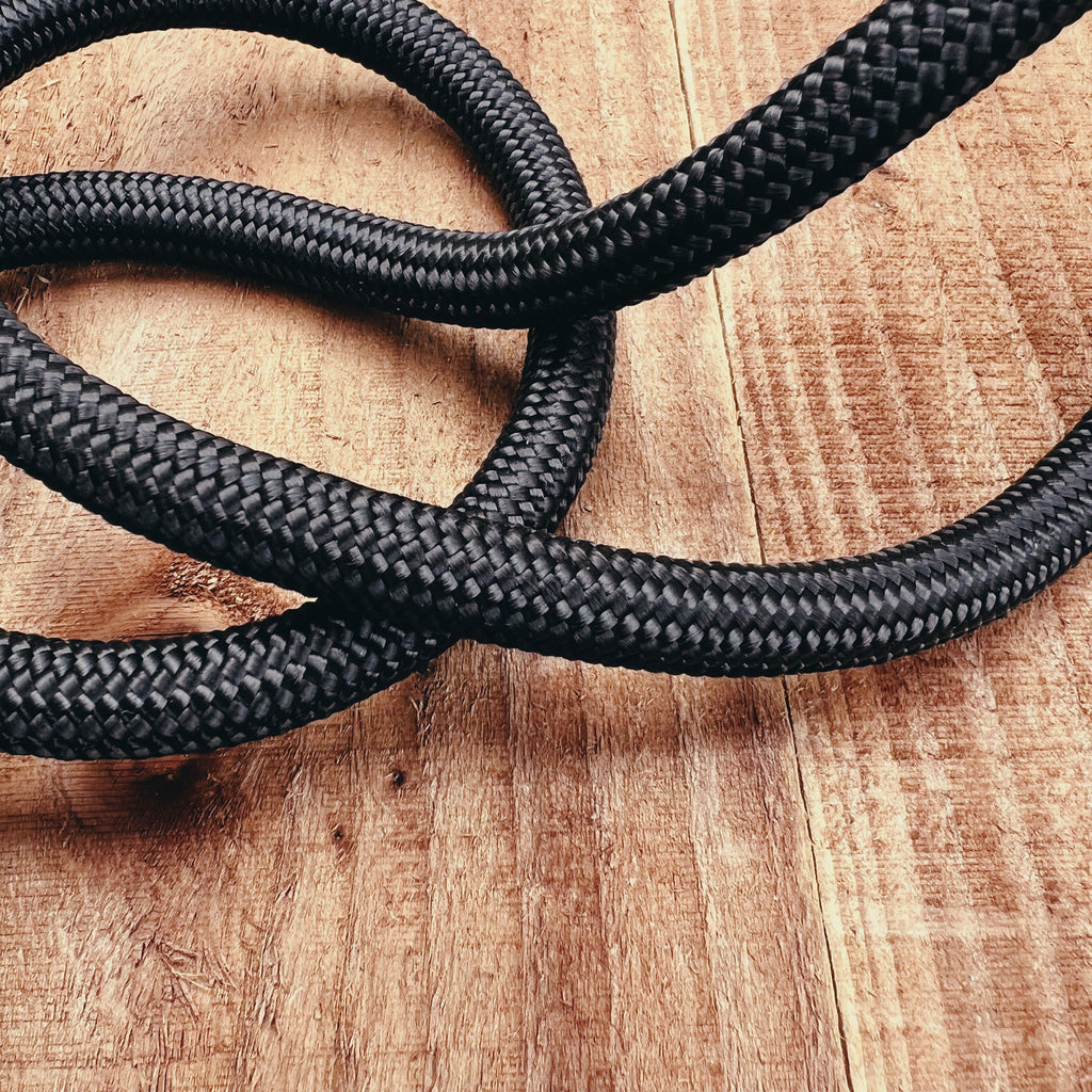 The Rubicon Climbing Rope Dog Lead (Exclusive)